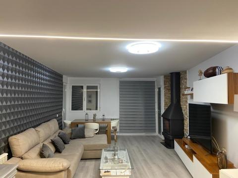 Salón decorado por "A pie de obra integral"